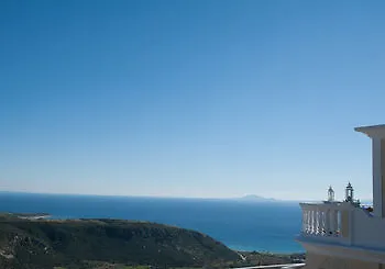 Valta View Suites & Apartments Kremmidi
