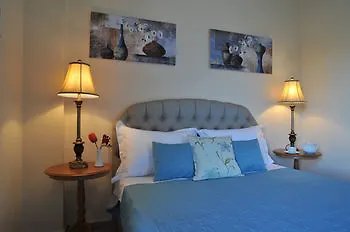 Valta View Suites & Apartments Kremmidi 0*,  Greece